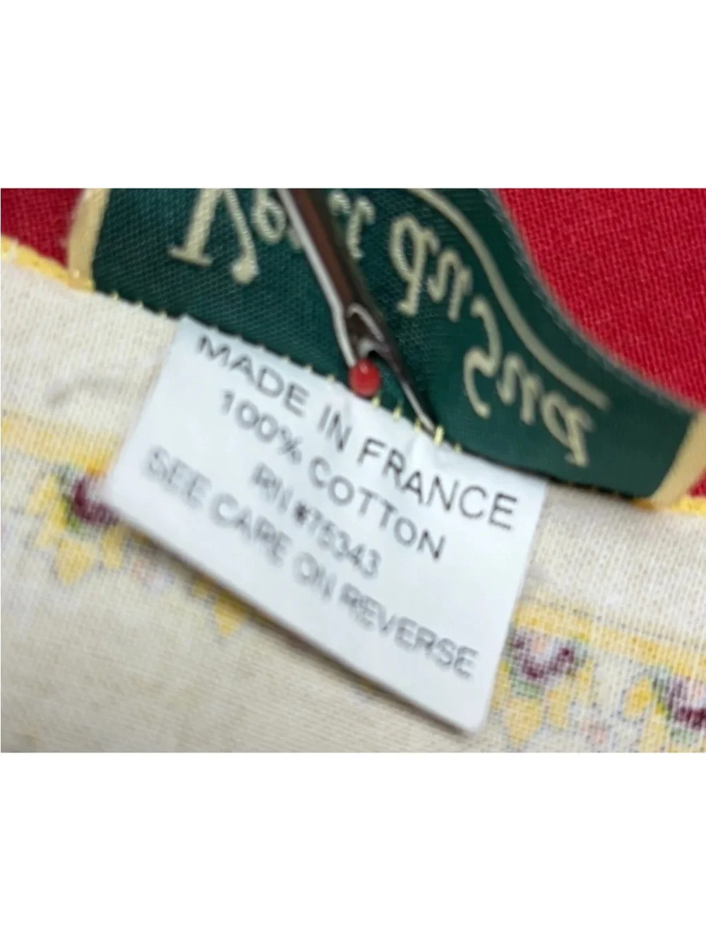 VENT du Sud Provence red/yellow 82” X 55” tablecloth Sunflower/Olive branch